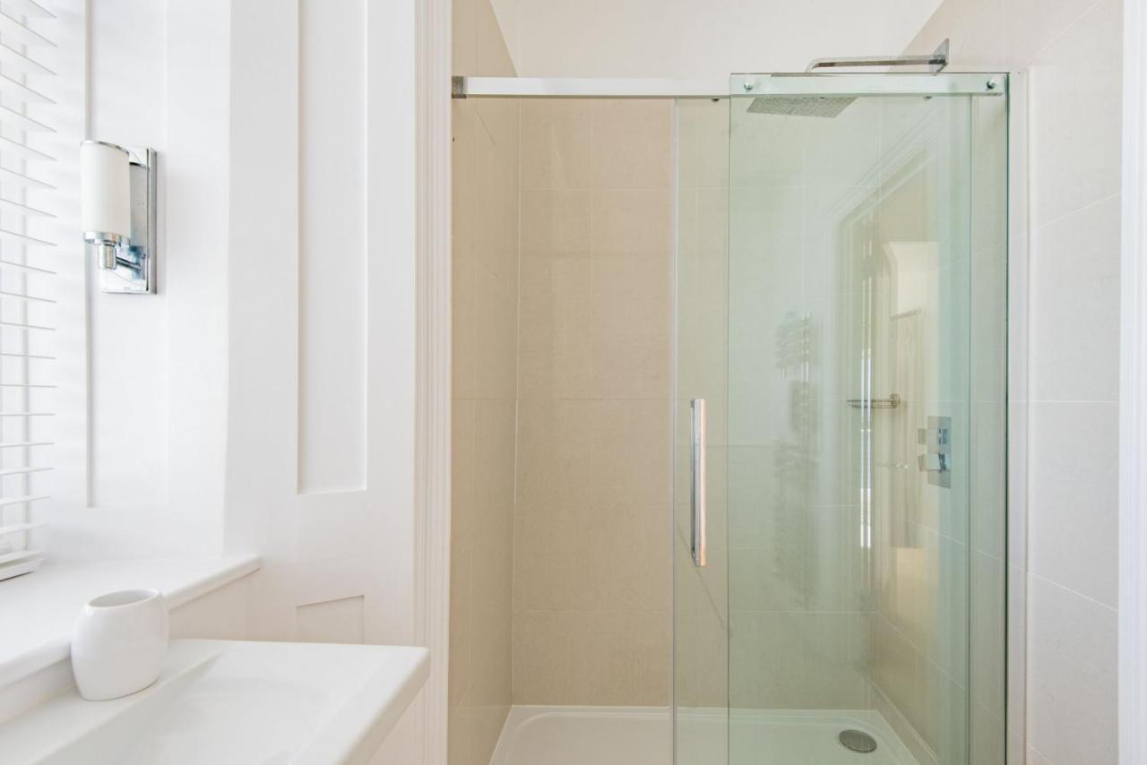 Abbots Cliff House By Bloom Stays Hougham Exterior foto